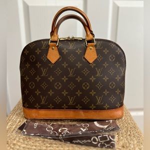 Louis Vuitton Alma PM